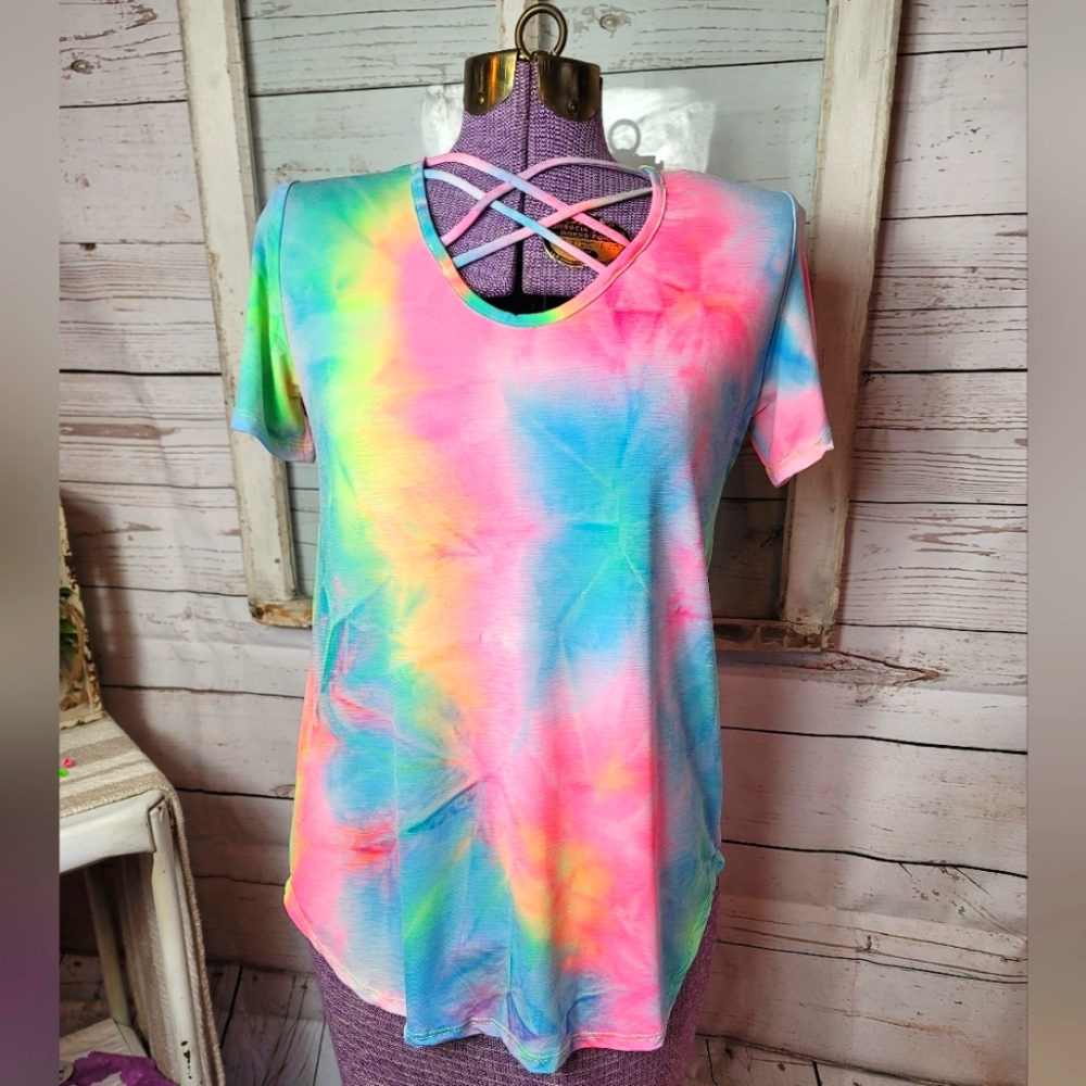 Heimish tiedye shirt